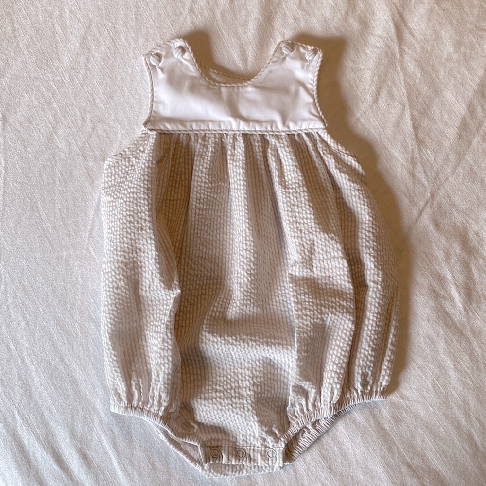 NWT Smocked bubble